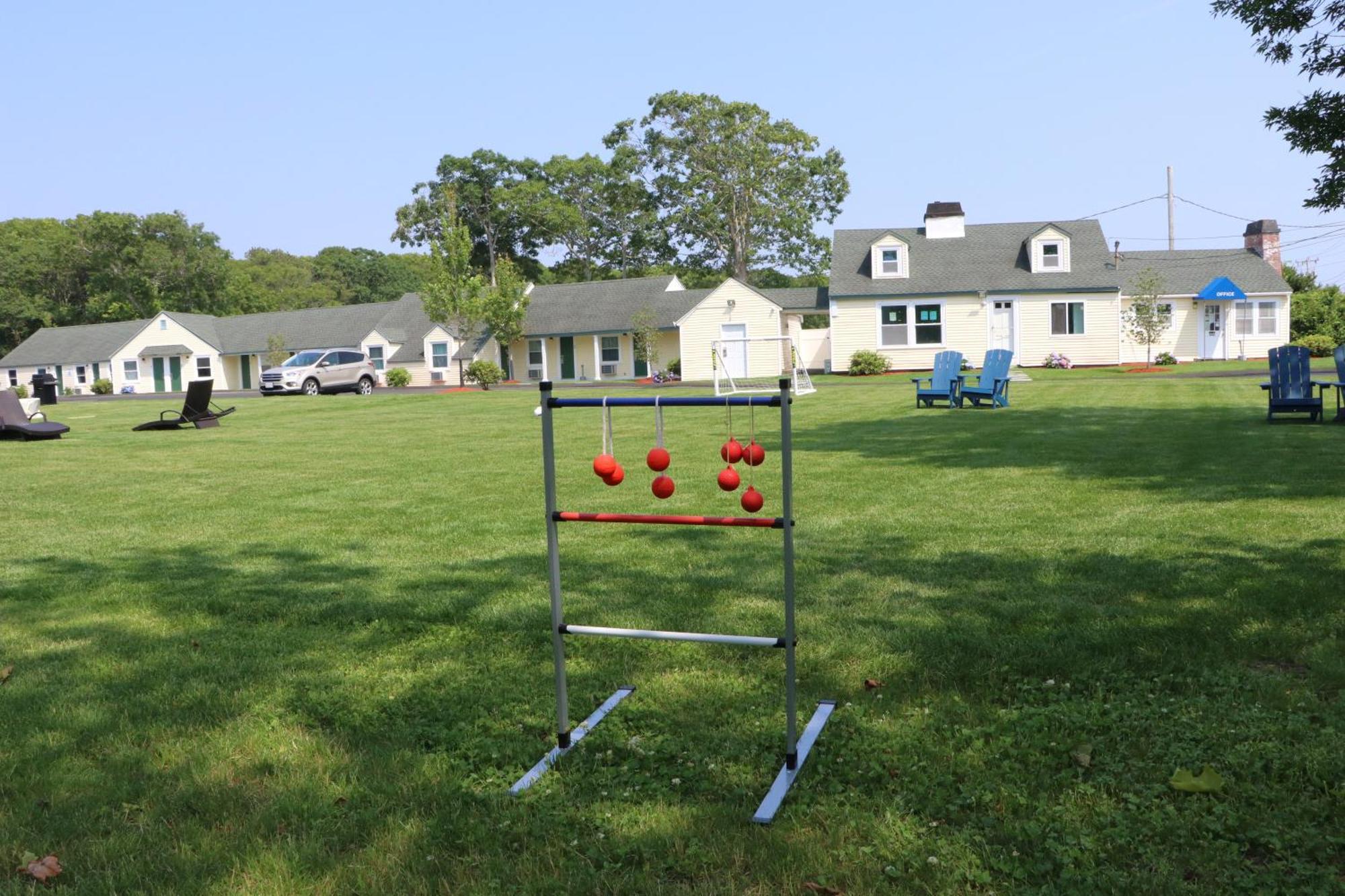 Sunbird Cape Cod Resort 웨스트야머스 외부 사진