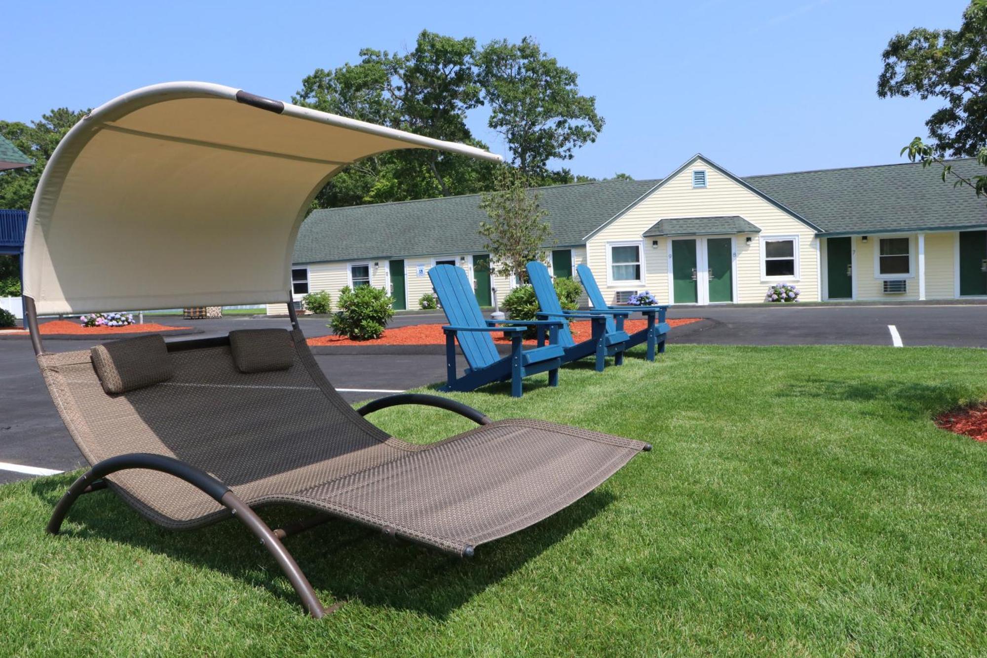 Sunbird Cape Cod Resort 웨스트야머스 외부 사진