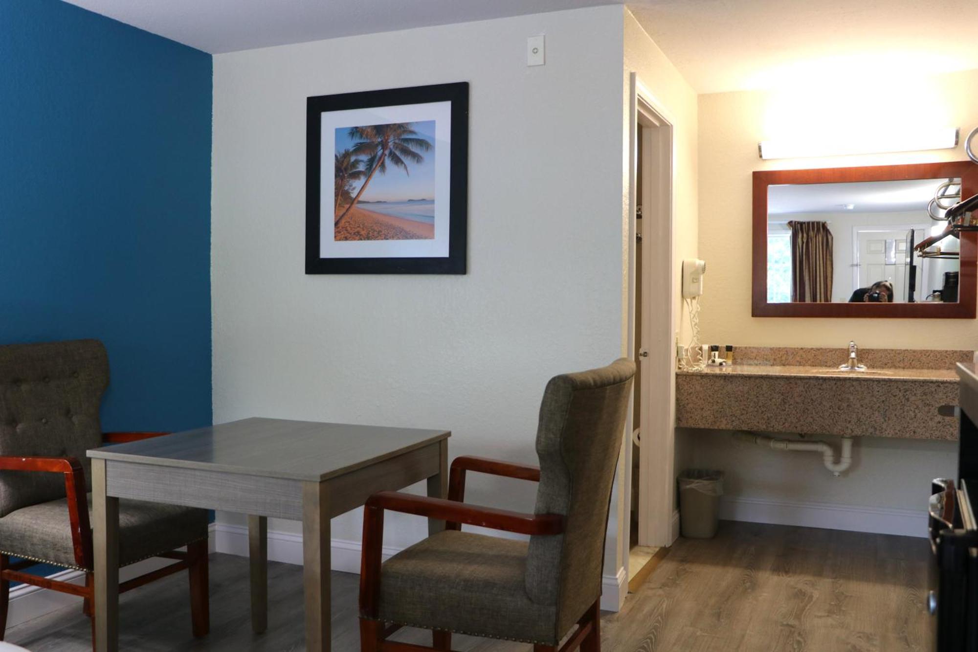 Sunbird Cape Cod Resort 웨스트야머스 외부 사진